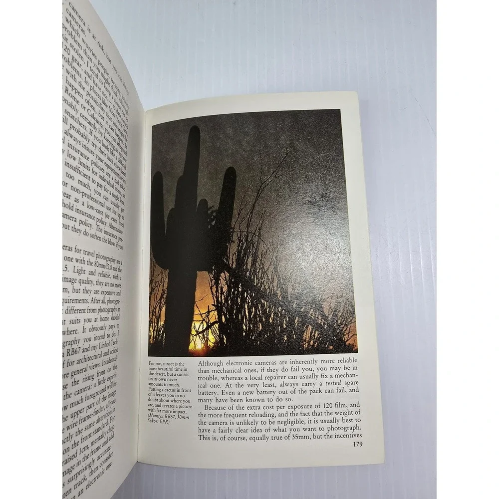 Medium-formatHandbook: Guide to Rollfilm Photography, Hobby To Job, Film Is King
